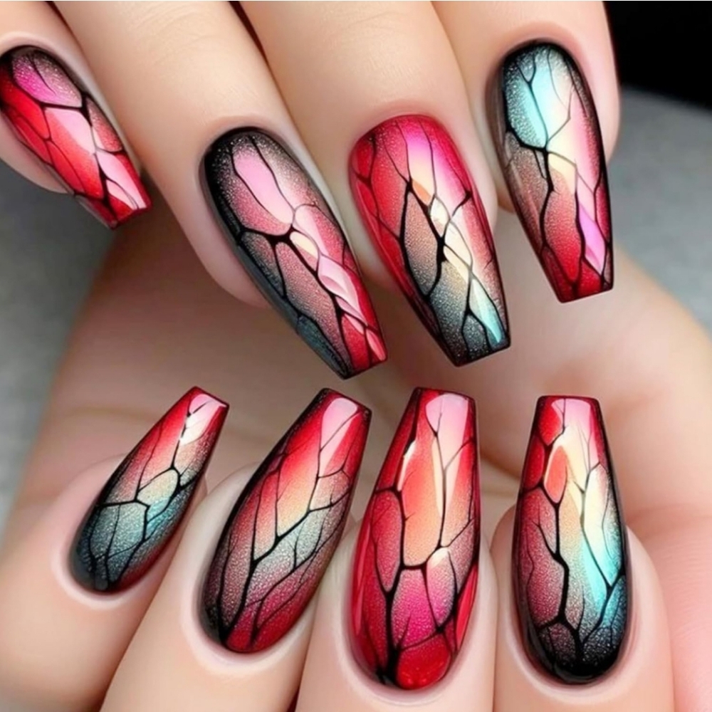 Red Black Green Gradient Crackle Nails